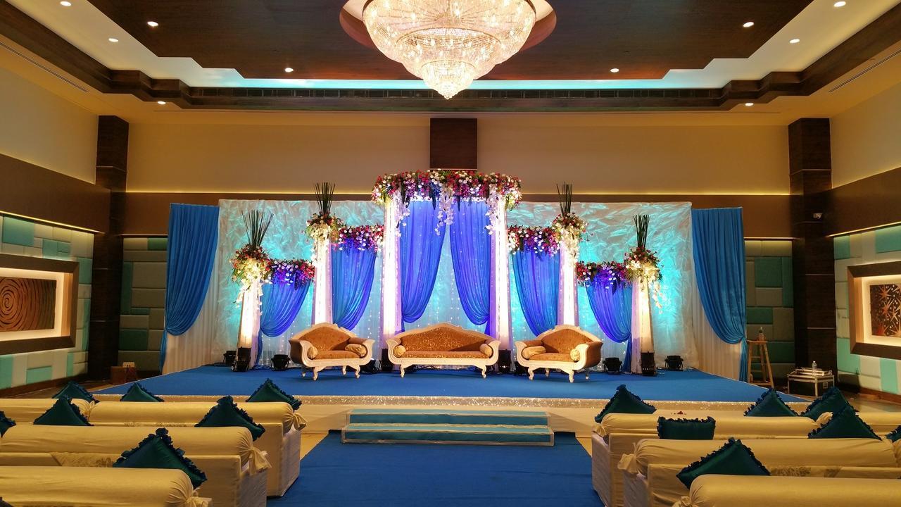 Отель Club One Manor Экстерьер фото